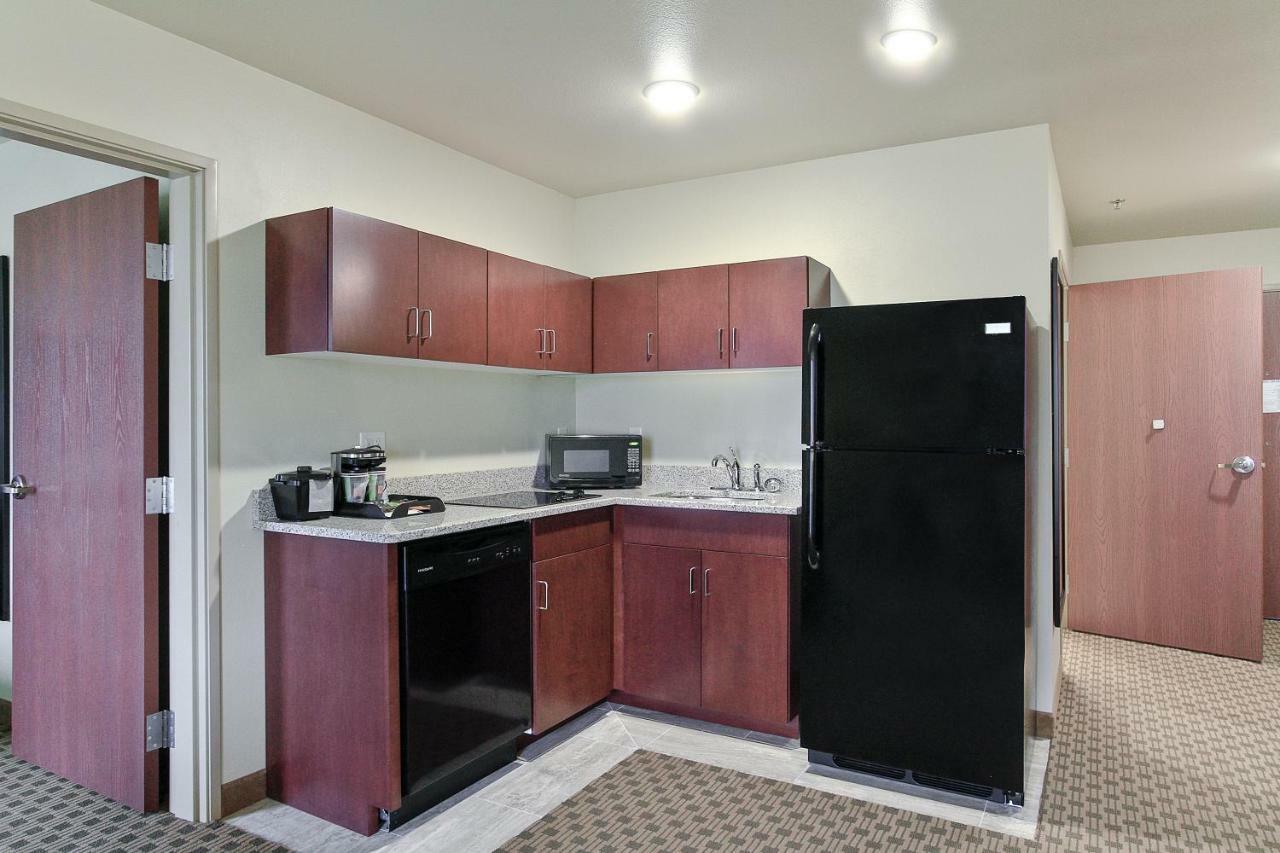 Cobblestone Hotel & Suites Pulaski/Green Bay Екстер'єр фото